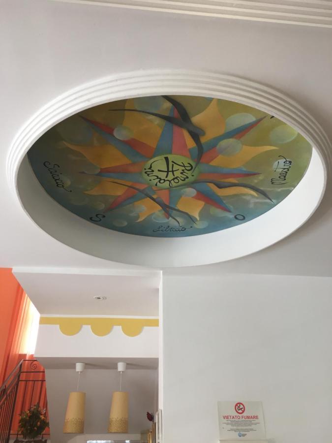 רימיני Hotel Villa Rinaldini מראה חיצוני תמונה